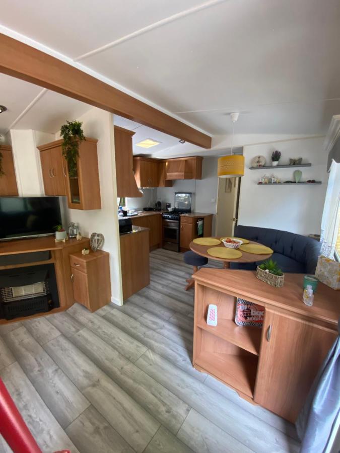 Unique Caravan With Outdoor Space Ballantrae Exteriér fotografie