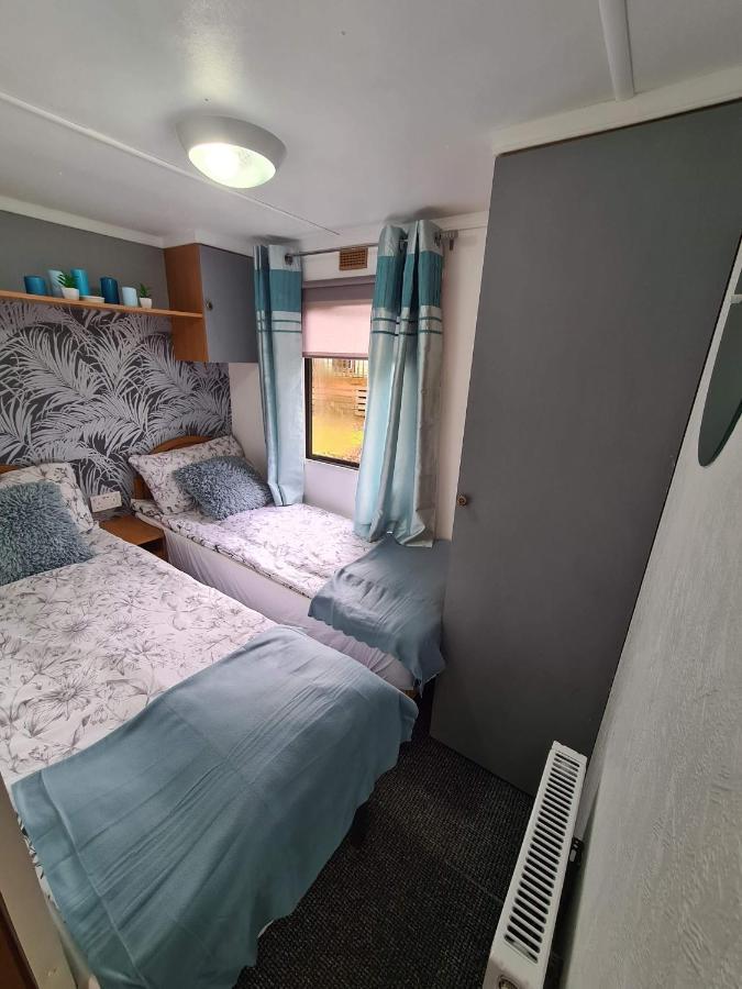 Unique Caravan With Outdoor Space Ballantrae Exteriér fotografie